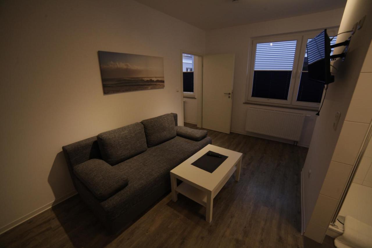 Shipyard Guesthouse Gaestehaus Fuer Geschaeftsreisende Und Monteure An Der Elsflether Werft Und Trainingcenter Heinemann Solutions Gmbh Екстериор снимка
