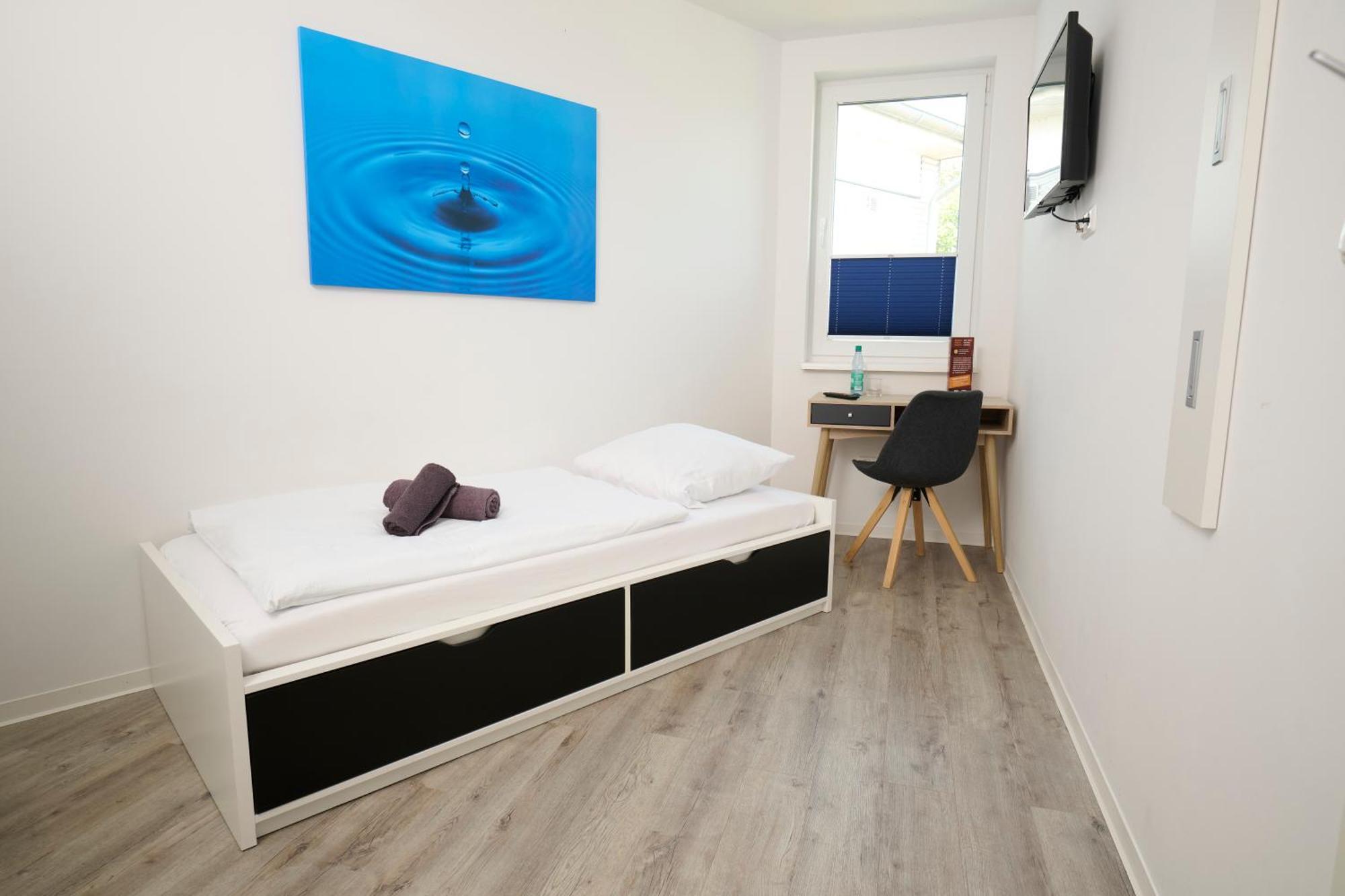 Shipyard Guesthouse Gaestehaus Fuer Geschaeftsreisende Und Monteure An Der Elsflether Werft Und Trainingcenter Heinemann Solutions Gmbh Екстериор снимка