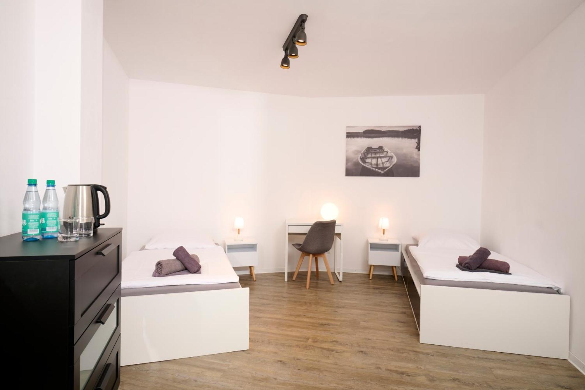 Shipyard Guesthouse Gaestehaus Fuer Geschaeftsreisende Und Monteure An Der Elsflether Werft Und Trainingcenter Heinemann Solutions Gmbh Екстериор снимка